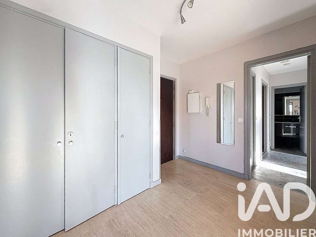 Photo 9 - Appartement à NOGENT-SUR-MARNE