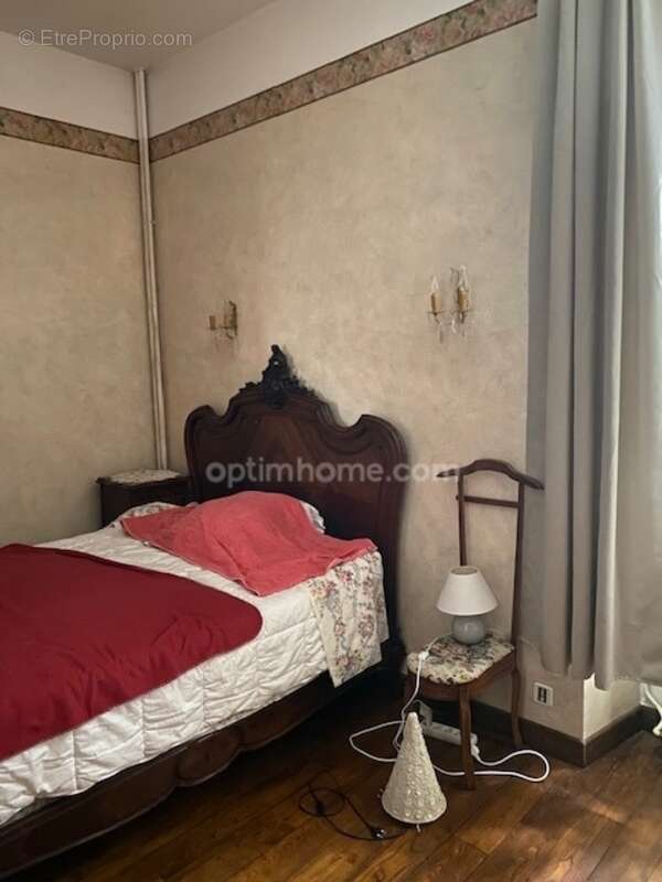 Maison à SAINT-ASTIER