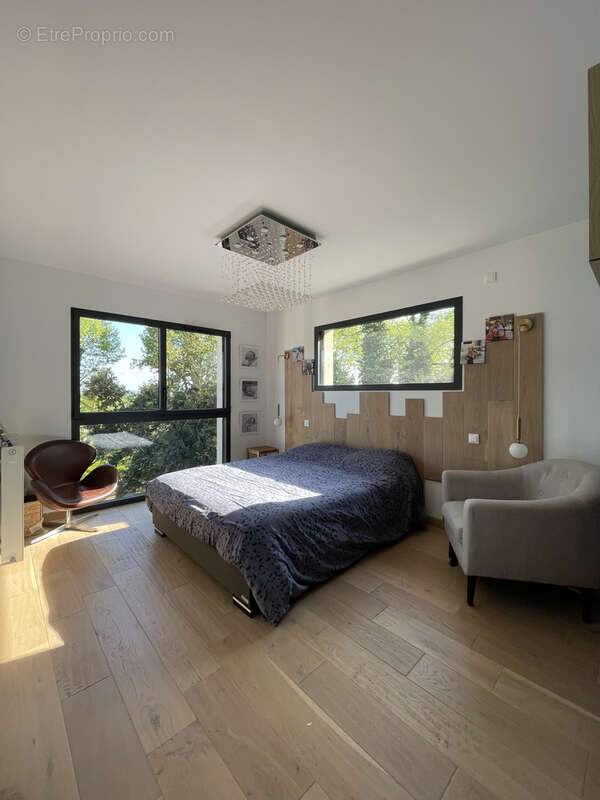 Maison à MIRIBEL