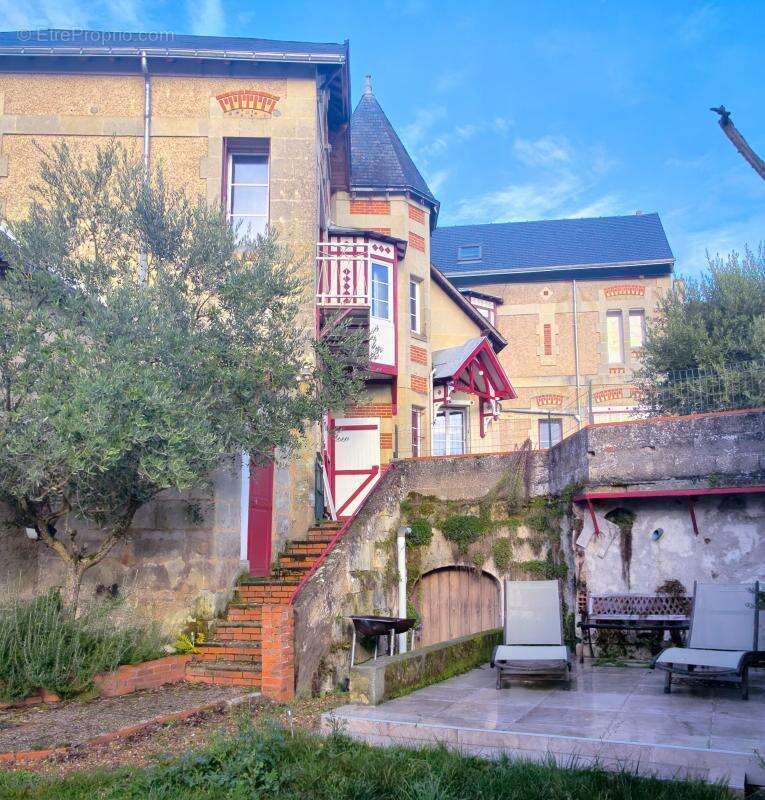 Maison à SEMBLANCAY