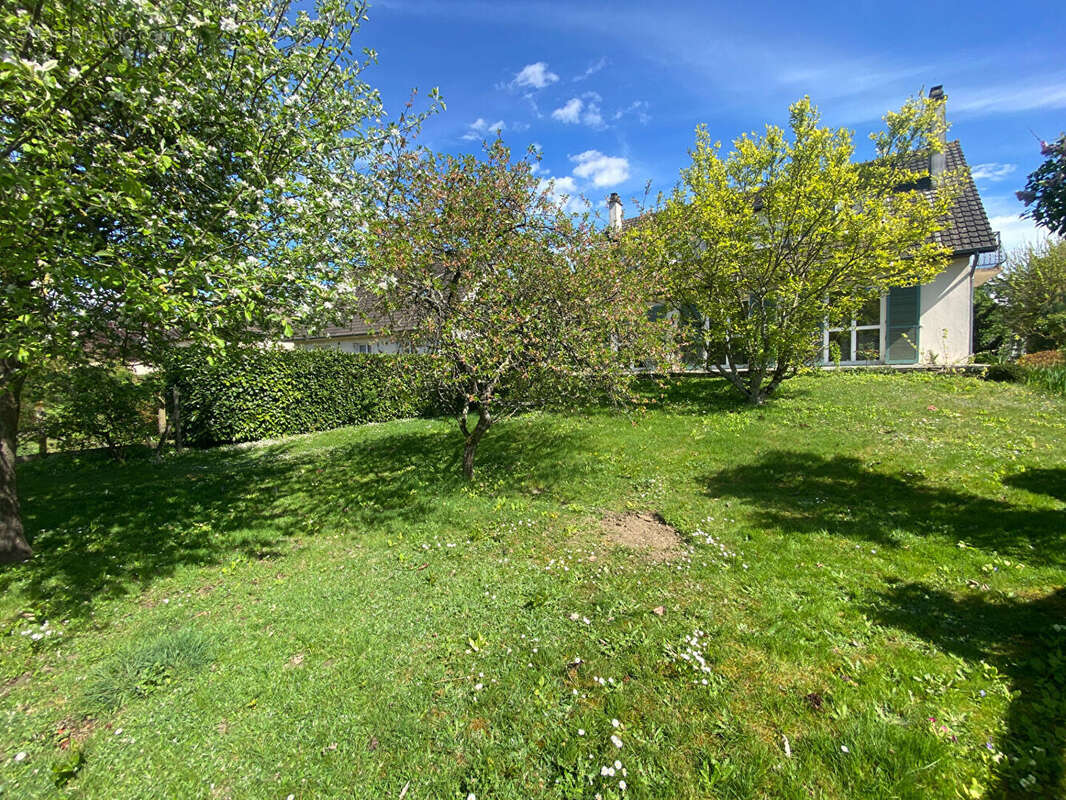 Maison à LA FERTE-BERNARD