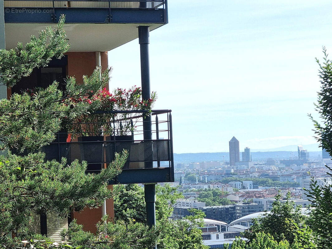 Appartement à SAINTE-FOY-LES-LYON