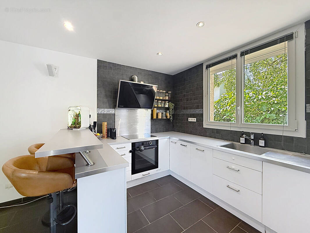 Appartement à FLEURY-LES-AUBRAIS