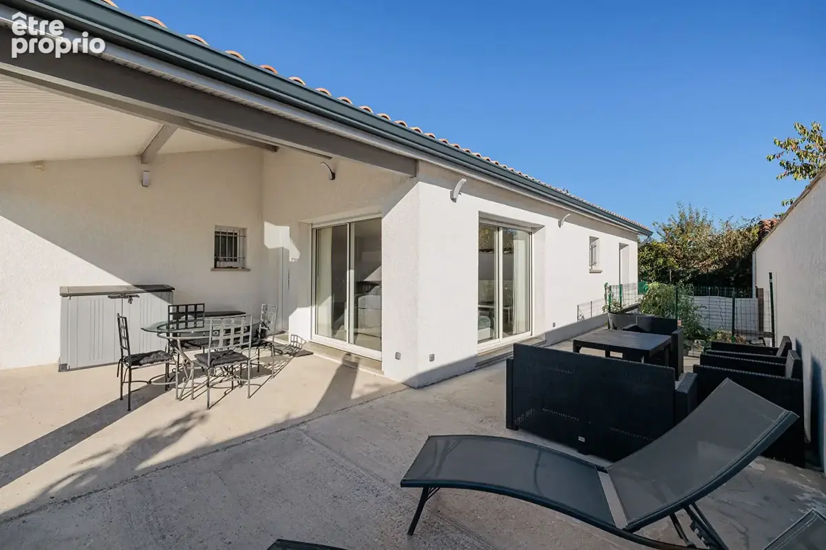 Photo Maison à Frouzins au prix de 343 000€