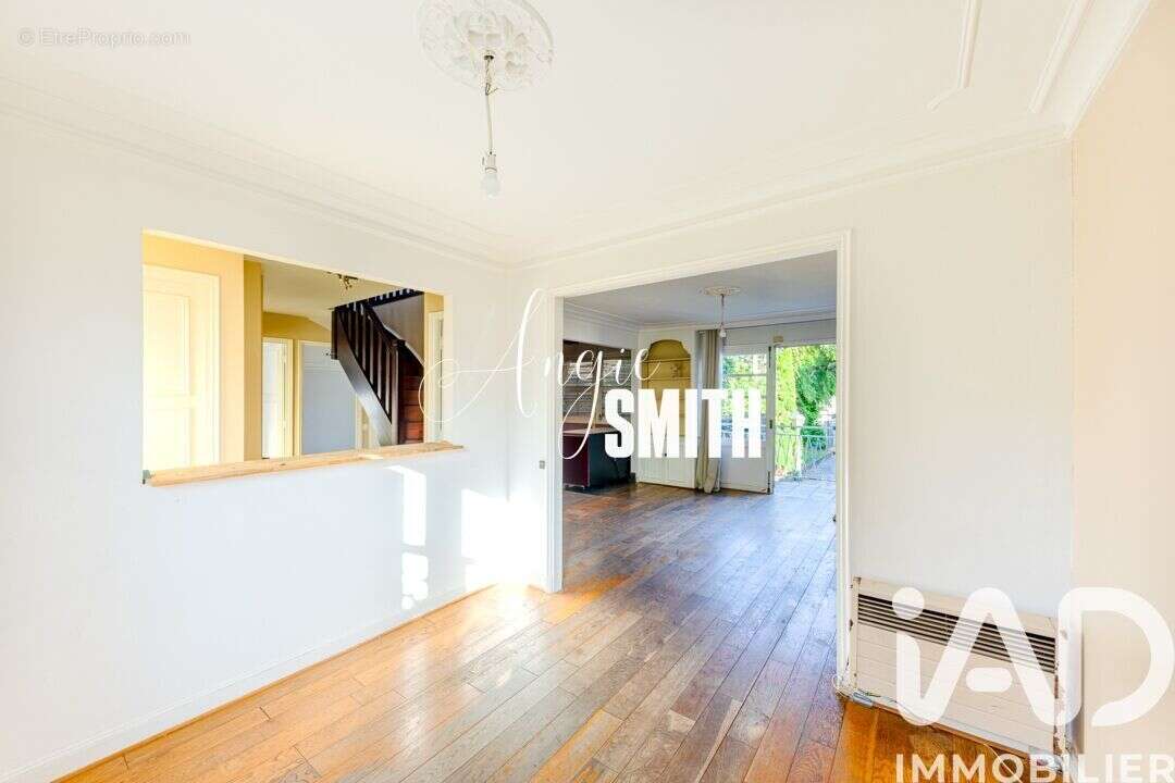 Photo 5 - Maison à MONTIGNY-LES-CORMEILLES