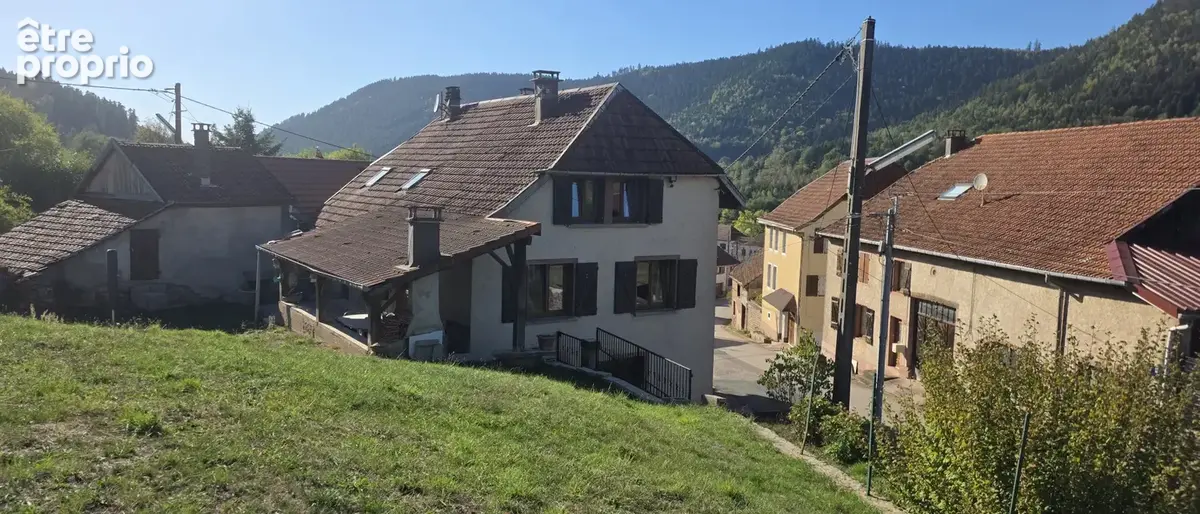 Raon-Sur-Plaine, authentique ferme vosgienne de 1844 à fort potentiel, divisée en deux logements avec jardin e - photo 22