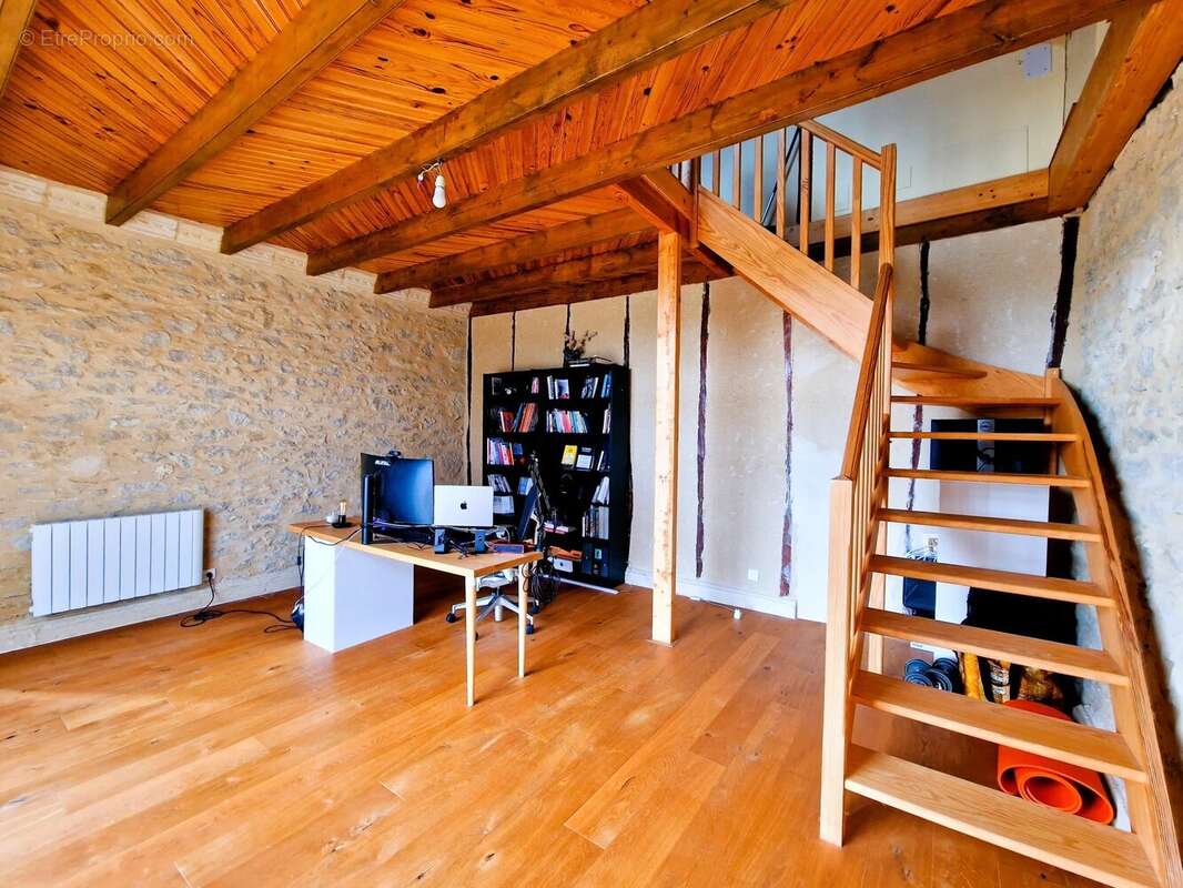 Maison à SAUVETERRE-DE-GUYENNE