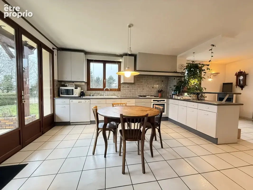 Maison 5 pièces 126 m² à vendre à Montbeliard (25200) - photo 3