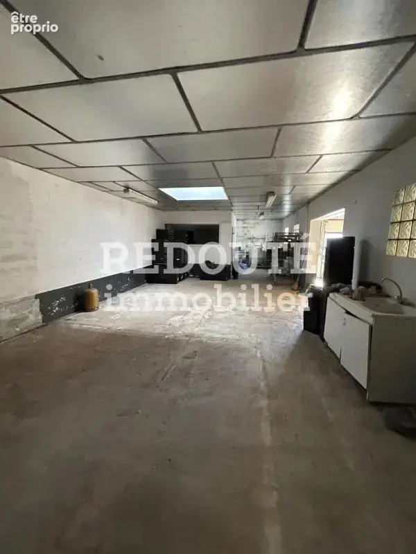 Local de stockage A Vendre env 150m2 REIMS - photo 10
