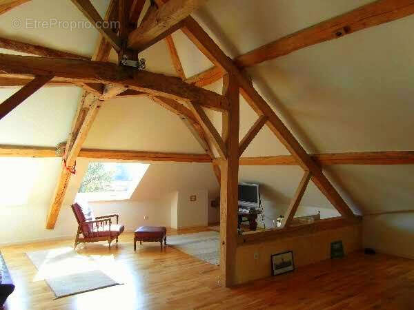 Maison à SAINT-EMILION