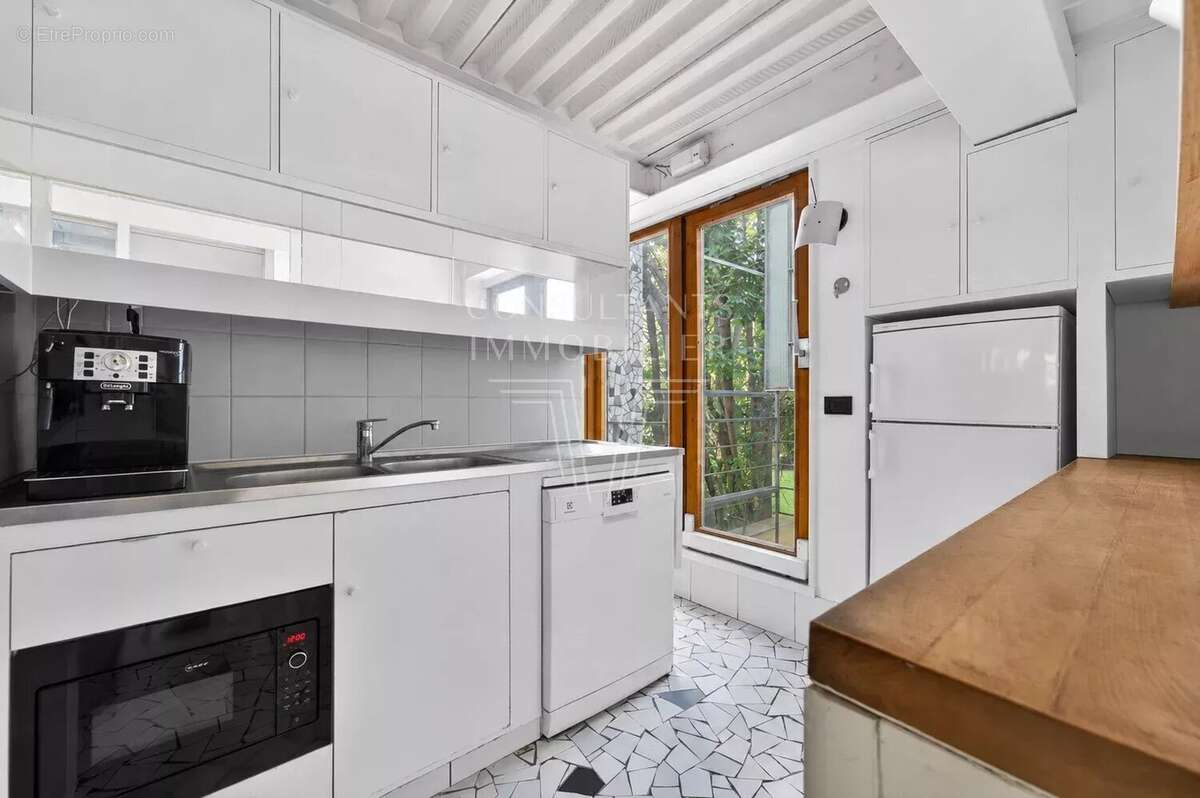 Maison à PARIS-5E