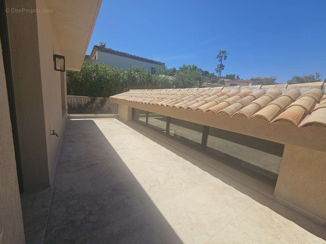 Villa neuve de 6 pieces avec piscine sur terrain de 700 m2 - photo 16