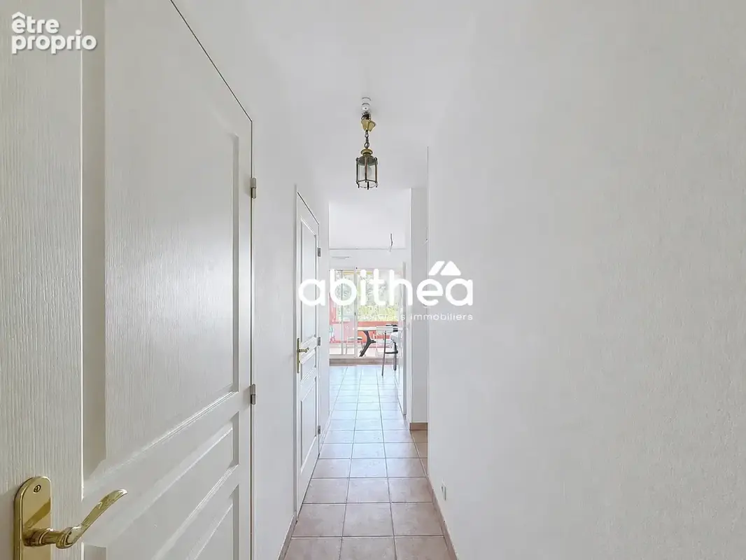Appartement avec loggia et vue mer - photo 14
