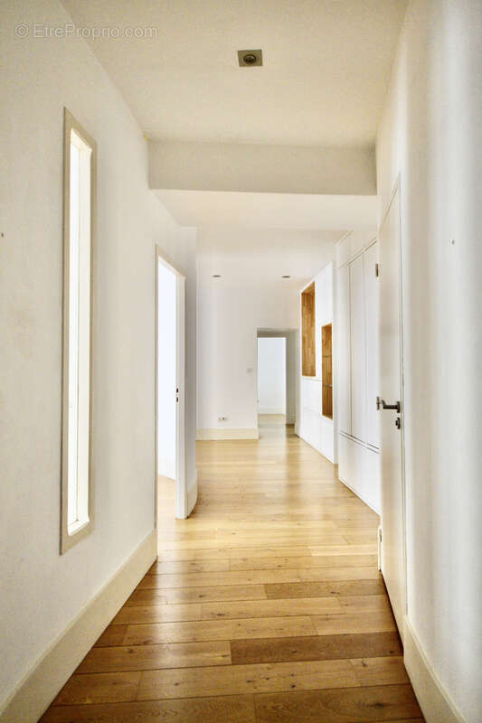 Appartement à LYON-6E