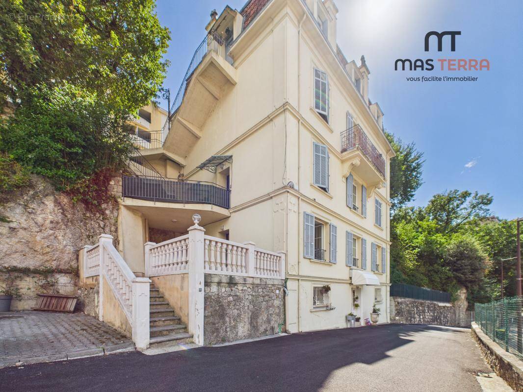 Appartement à GRASSE