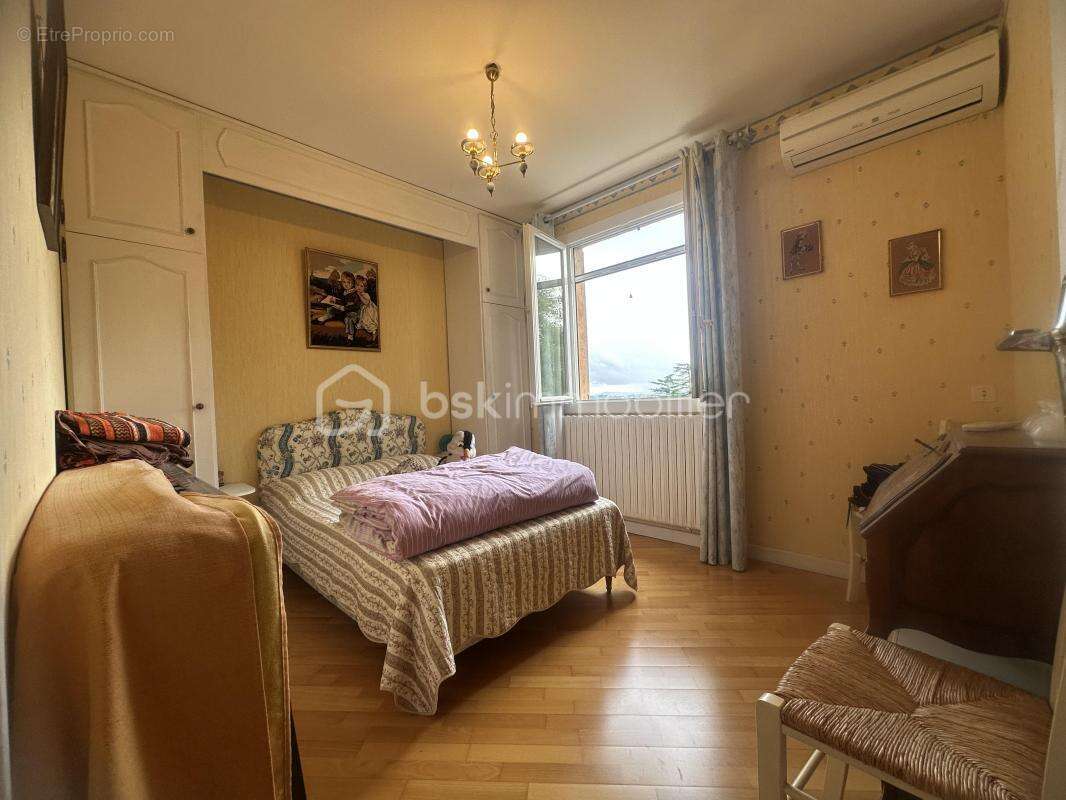 Villa spacieuse au cœur d'Alès dans les hauteurs nous offrant une vue panoramique - photo 17