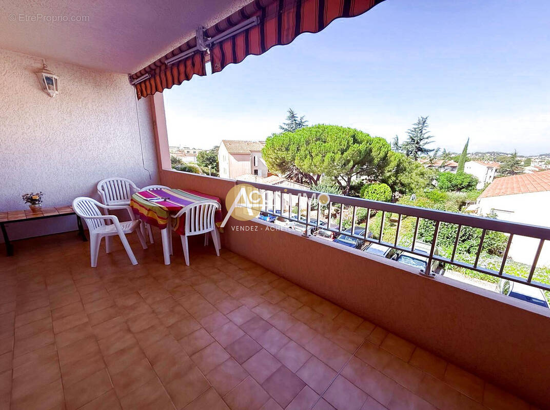 Appartement à SIX-FOURS-LES-PLAGES