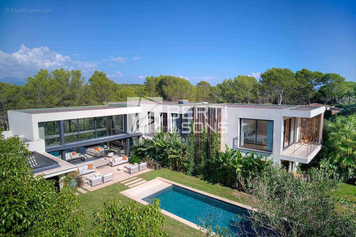 Maison à MOUGINS
