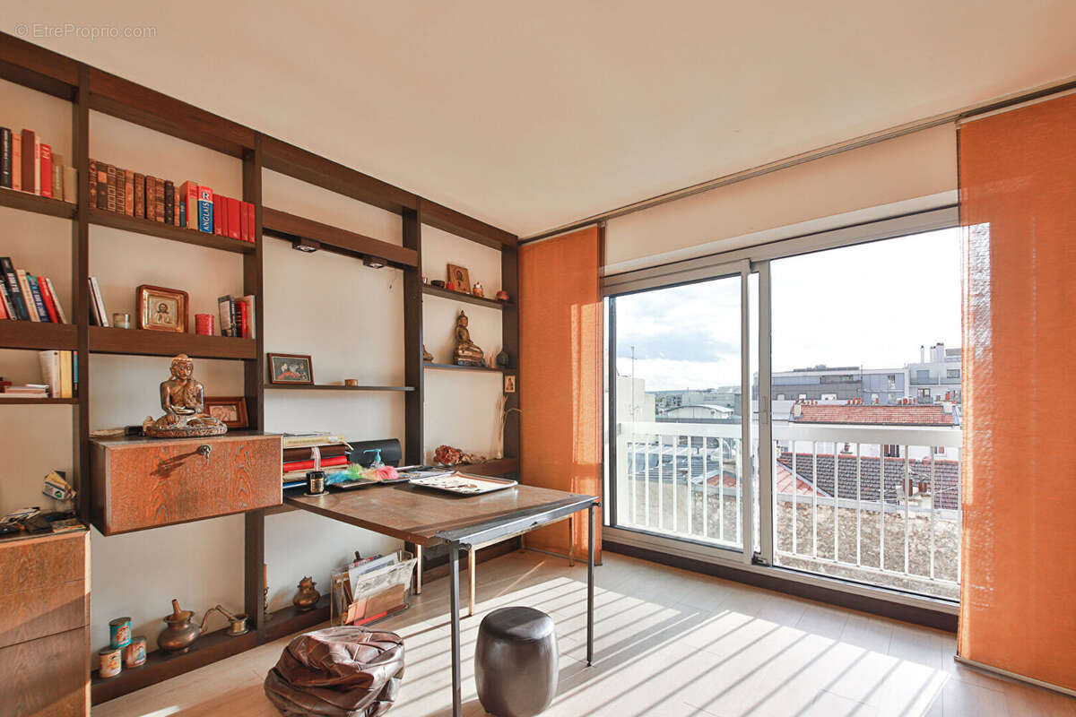 Appartement à PARIS-15E