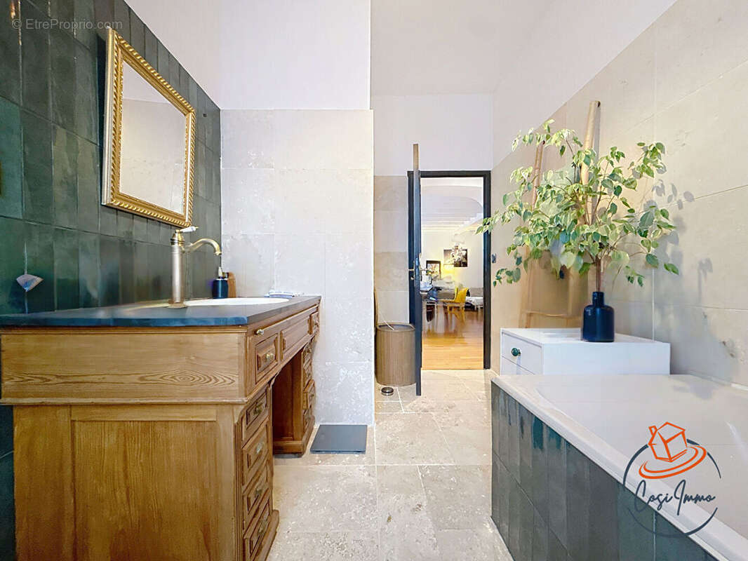 Appartement à BELLEGARDE-SUR-VALSERINE