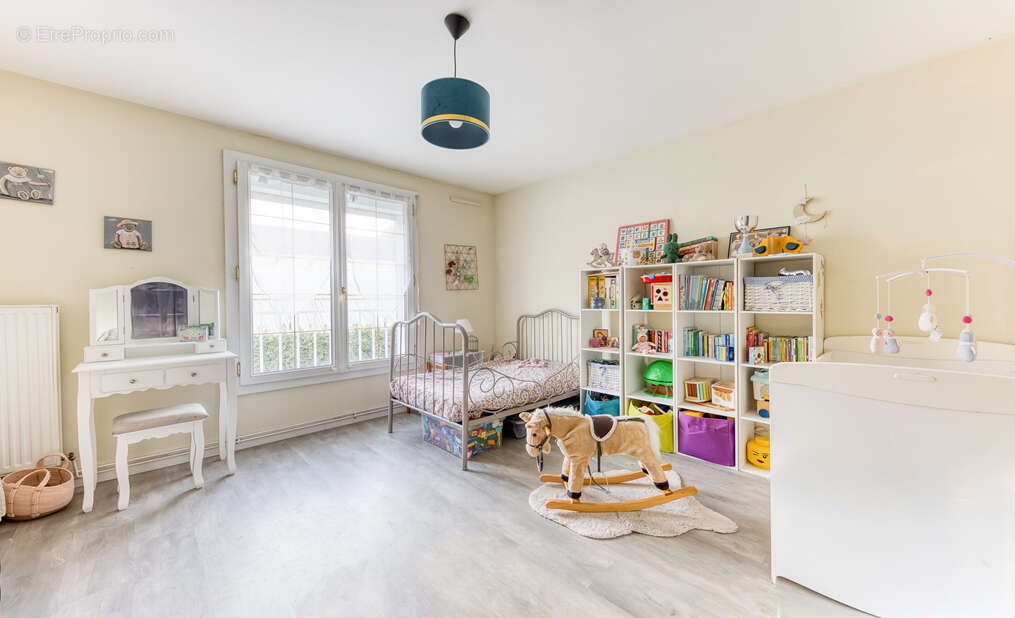 Maison à BRIE-COMTE-ROBERT