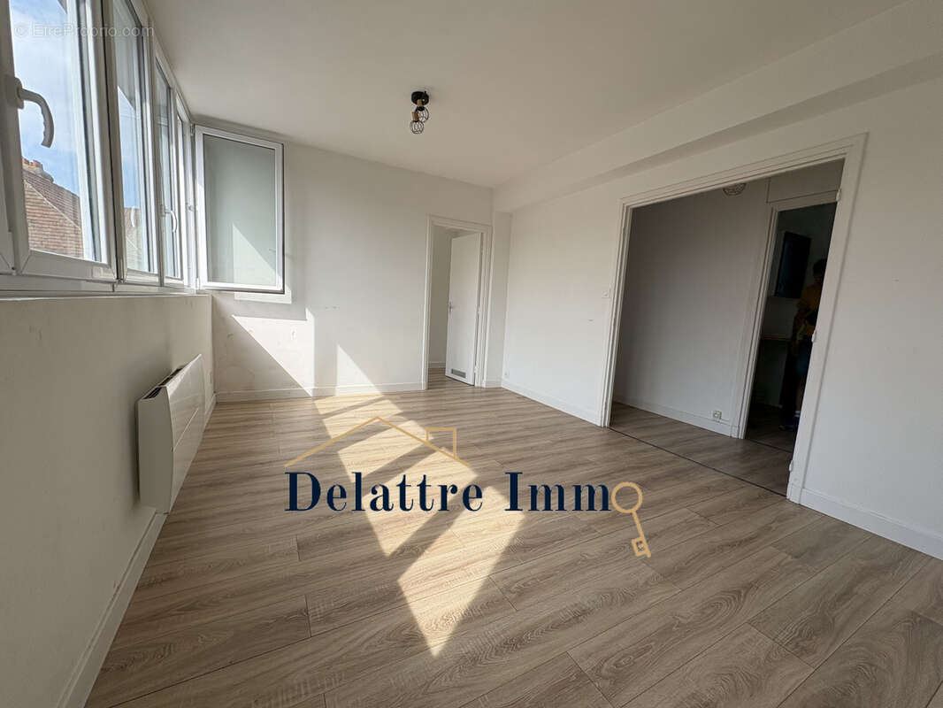 Investisseurs - Proche de la place de DESVRES - photo 2
