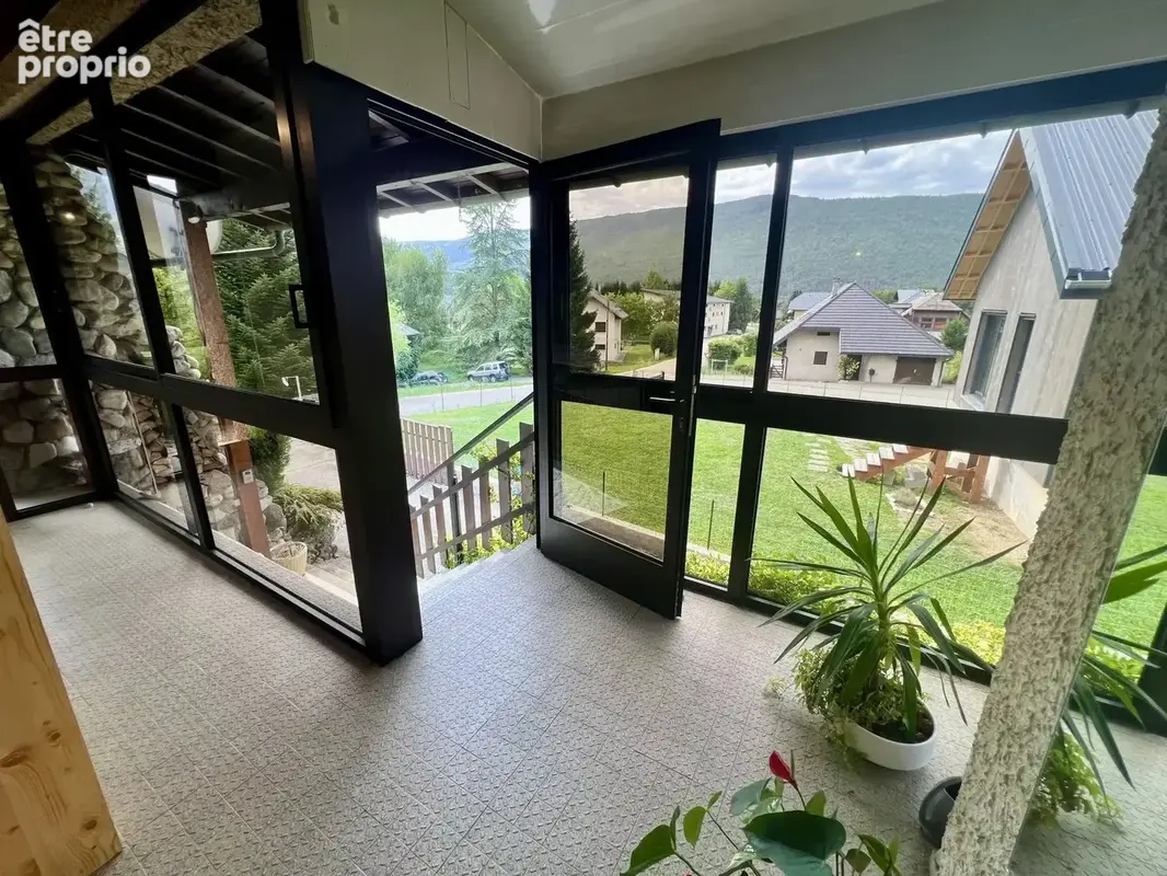 LE CHÂTELARD - Maison des années 70 avec belle vue - photo 14