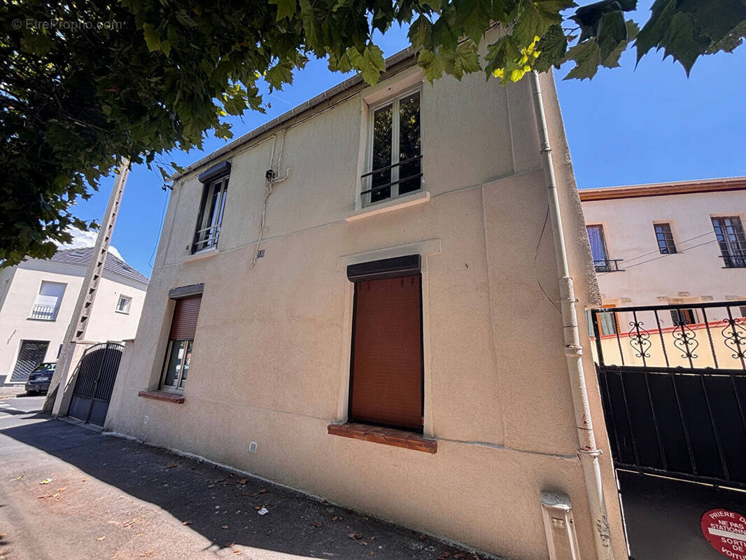 Appartement à LE RAINCY