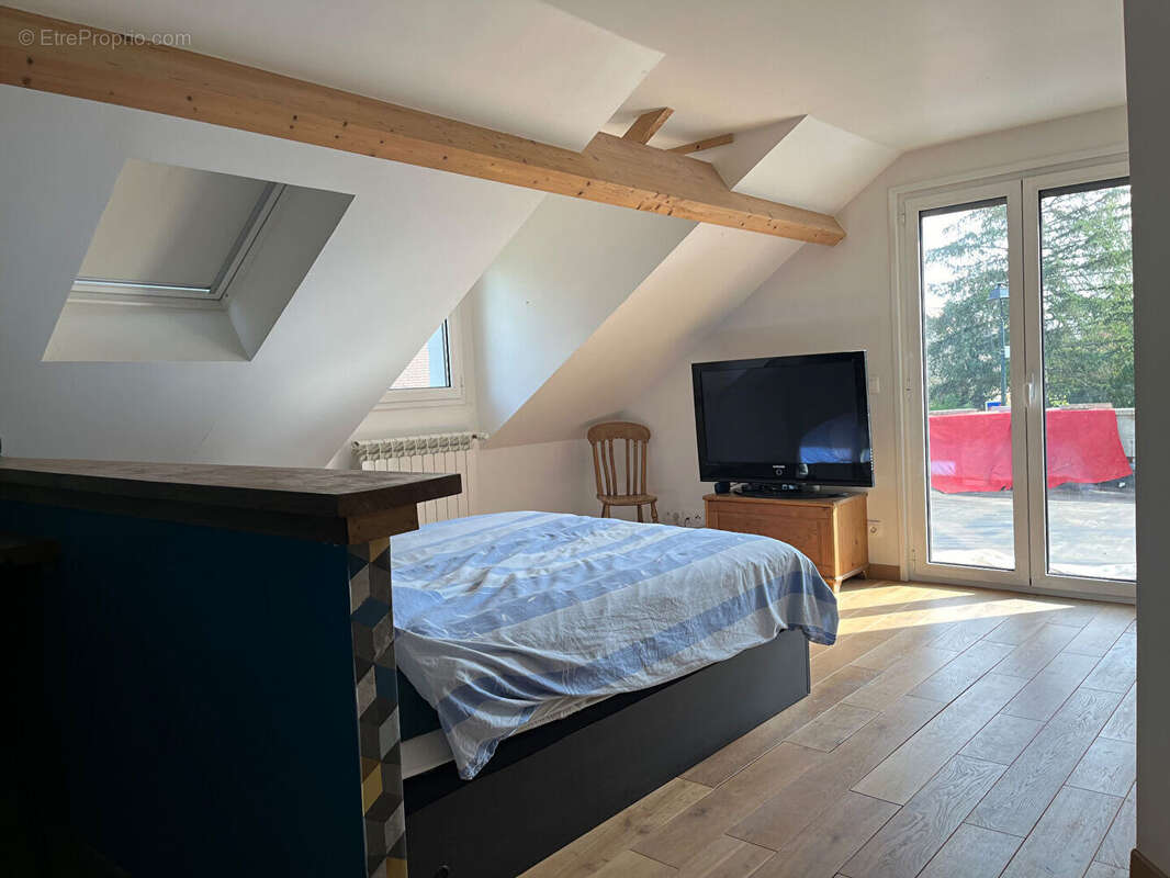 Maison à FEUCHEROLLES