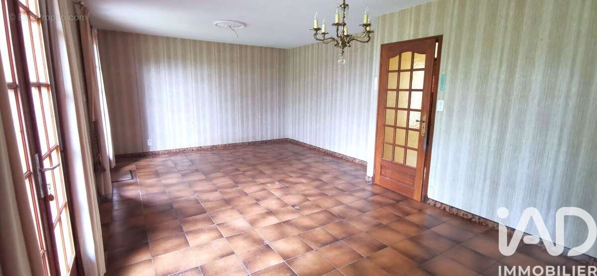 Photo 2 - Maison à LARCHE