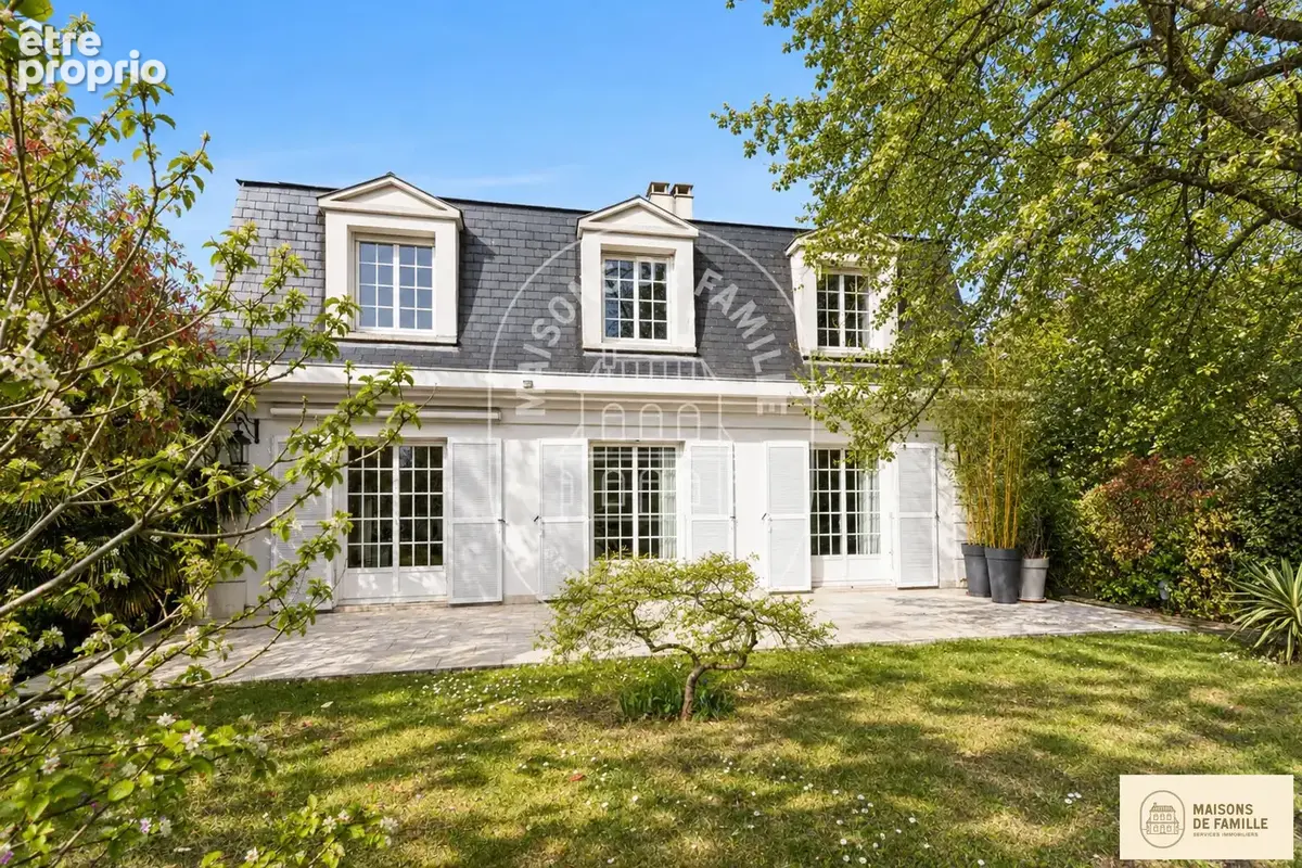 Photo Maison à La Celle-Saint-Cloud au prix de 1 250 000€