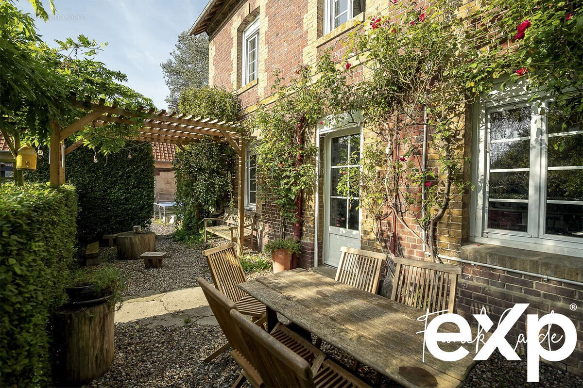 Maison à HAUTOT-SUR-MER