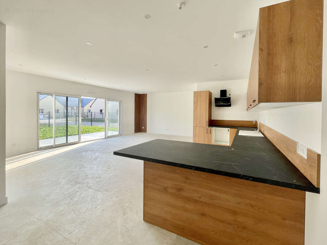 Maison à BRETTEVILLE-SUR-LAIZE