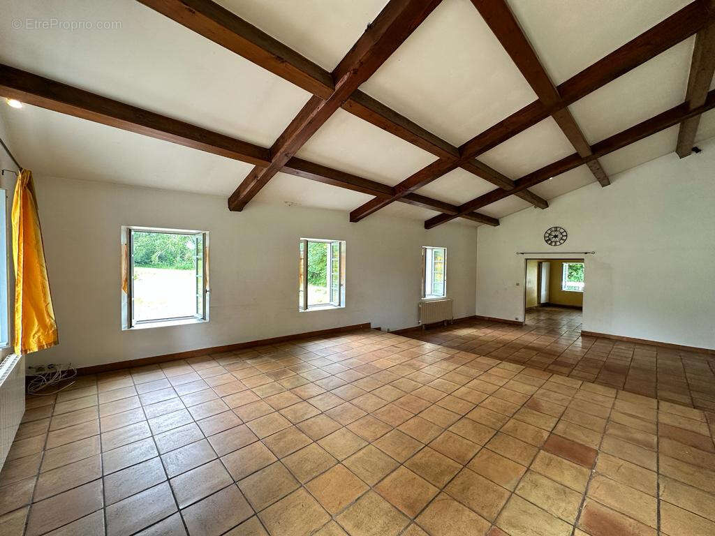 Maison à SAINT-DIZANT-DU-BOIS