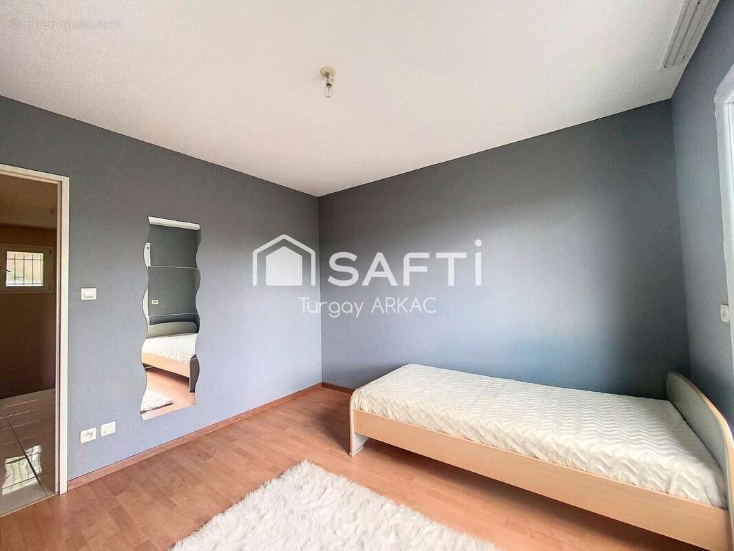 Photo 9 - Maison à LA TOUR-DU-PIN