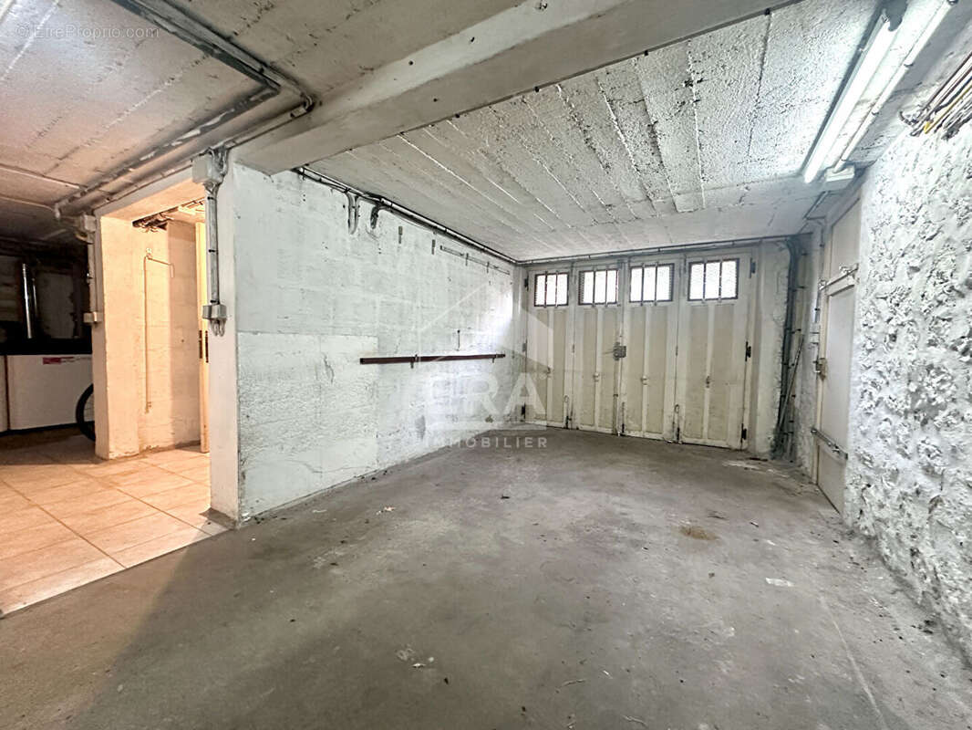 Maison à SAINT-PIERRE-LES-NEMOURS