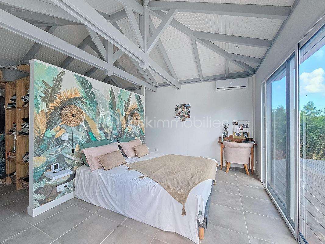 Villa contemporaine 3 suites , piscine et résiduel de construction - photo 22