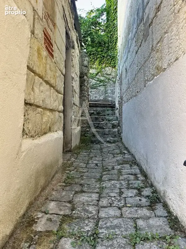 Maison de charme dans le centre de Baugé - photo 12