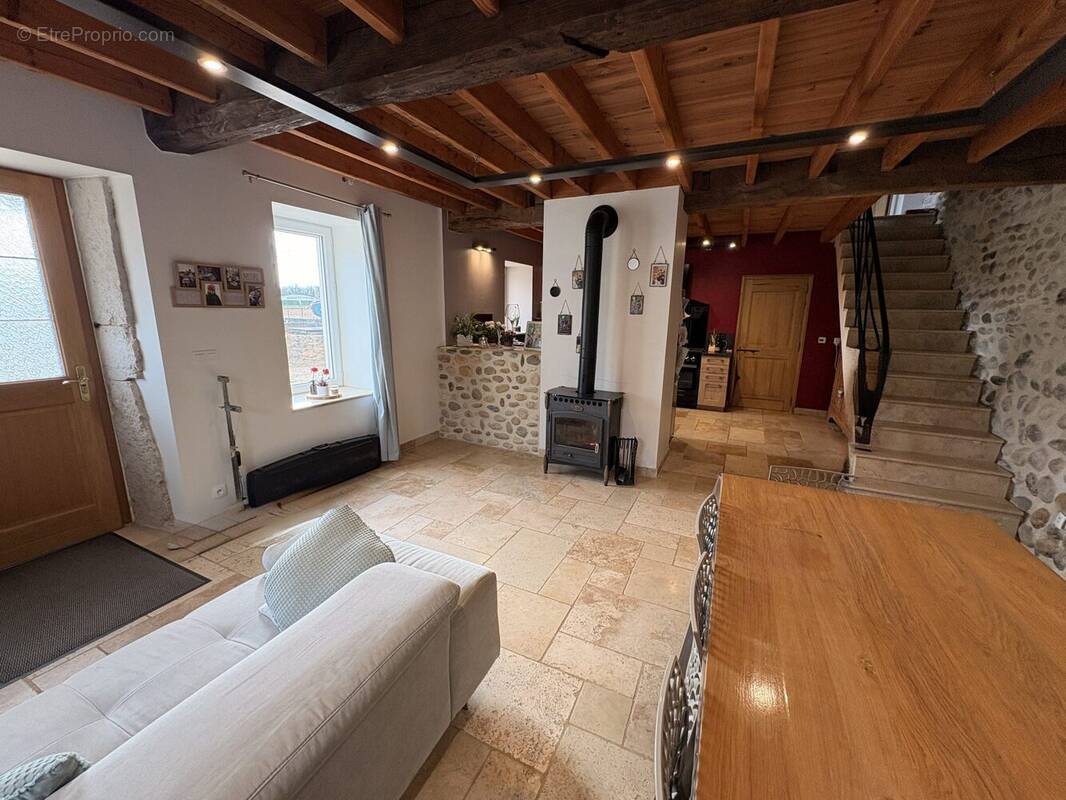 Maison à BOURG-DE-PEAGE