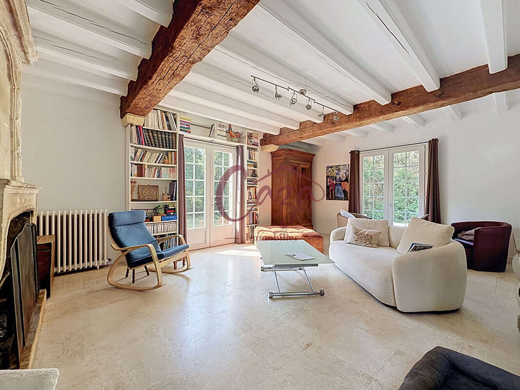Maison Sadirac 195 m2 avec dépendance sur grand jardin avec piscine envrionement rare - photo 6