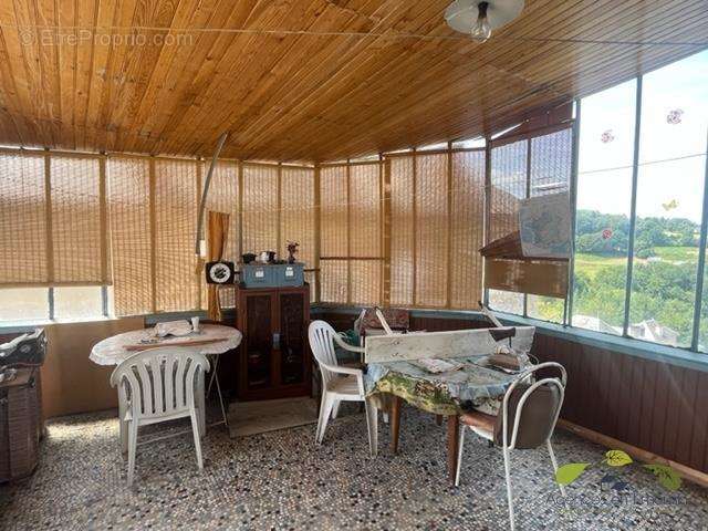 Appartement à TREIGNAC