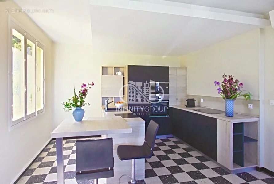 Appartement à GRASSE