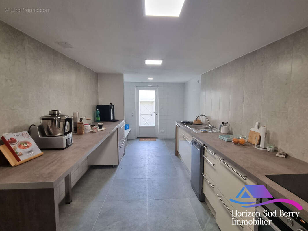 Cuisine A/E - Maison à LA CHATRE