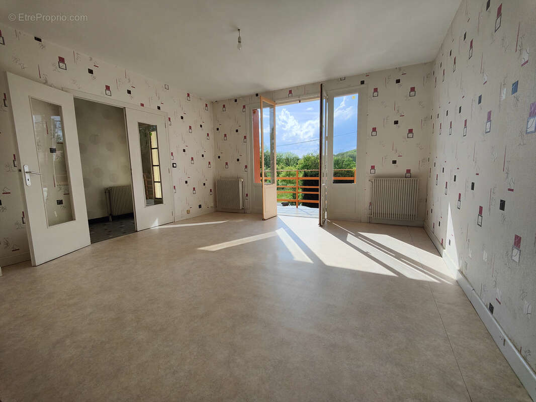 Maison avec grand terrain - photo 5