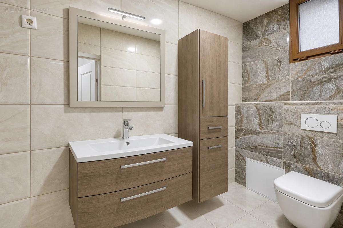 T4 familial 92 m² avec piscine - Marseille 13e - photo 11