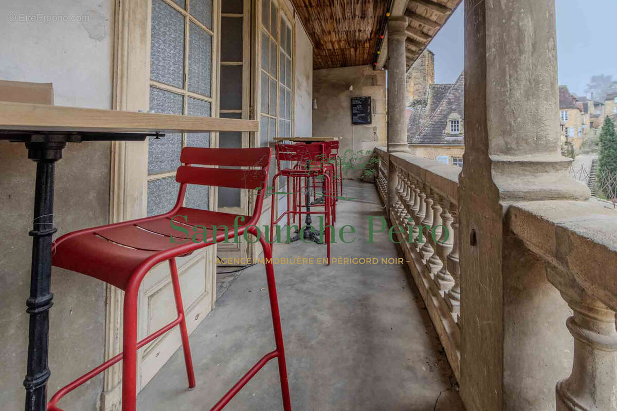 Appartement à SARLAT-LA-CANEDA
