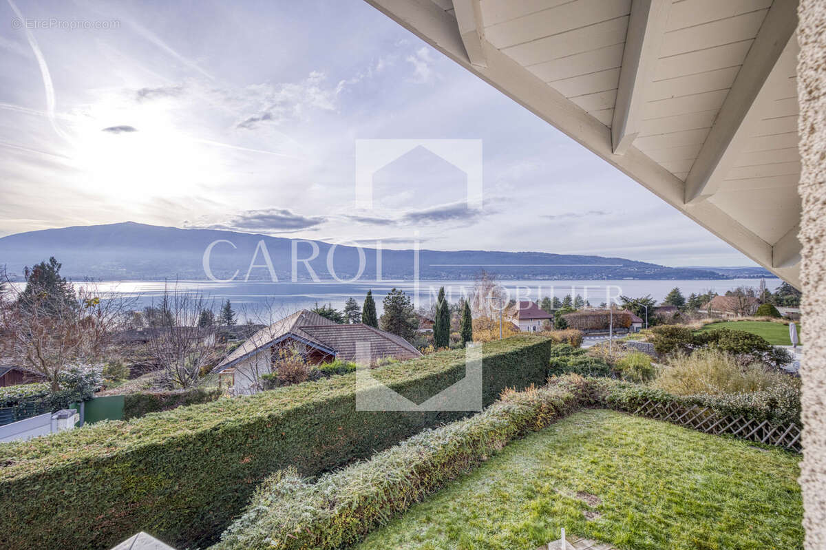 Maison à VEYRIER-DU-LAC