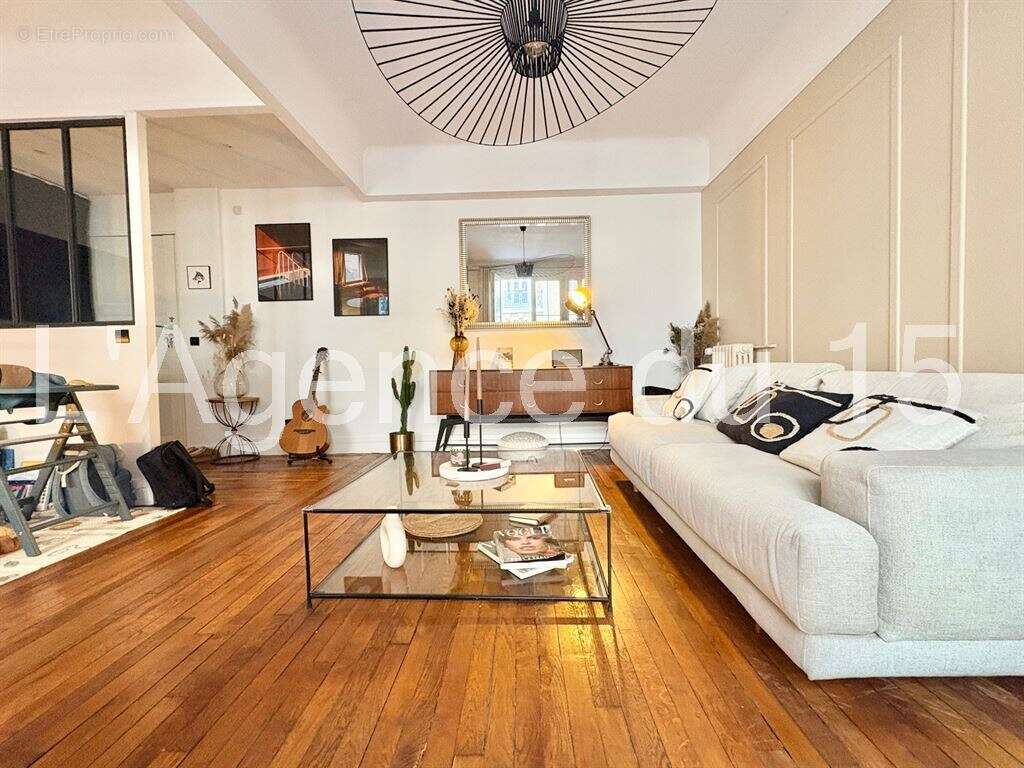 Appartement à ISSY-LES-MOULINEAUX