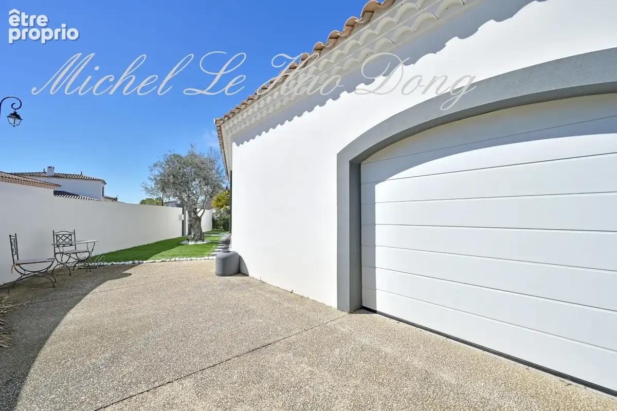 Dpt Gard (30), à vendre AIGUES MORTES maison P5 de 155,03 m² - Terrain de 536 m² - photo 7