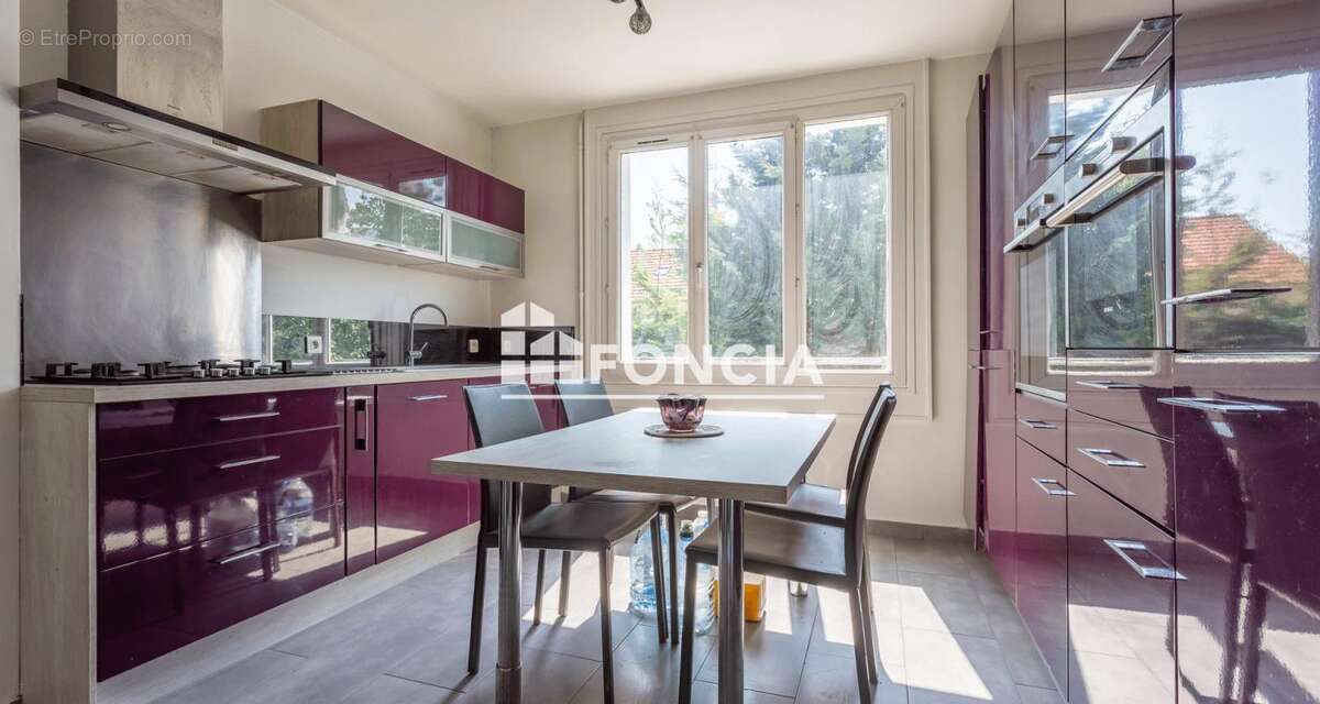 Maison à CHILLY-MAZARIN